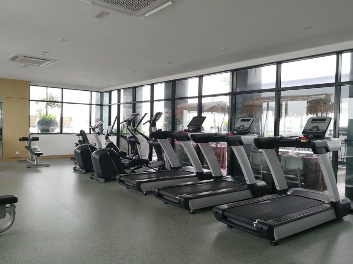 A Stylish High-Floor 2Br Suasana Suites Views Джохор Бахру Екстериор снимка