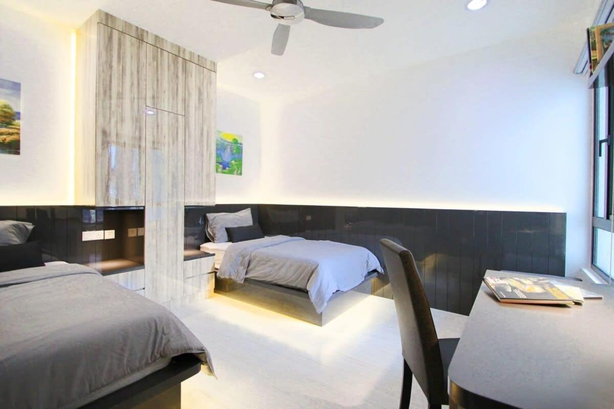 A Stylish High-Floor 2Br Suasana Suites Views Джохор Бахру Екстериор снимка